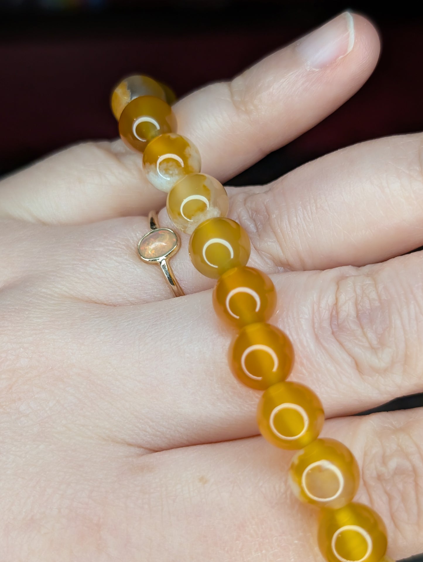 Carnelian Flower Agate 8mm Bead Bracelet