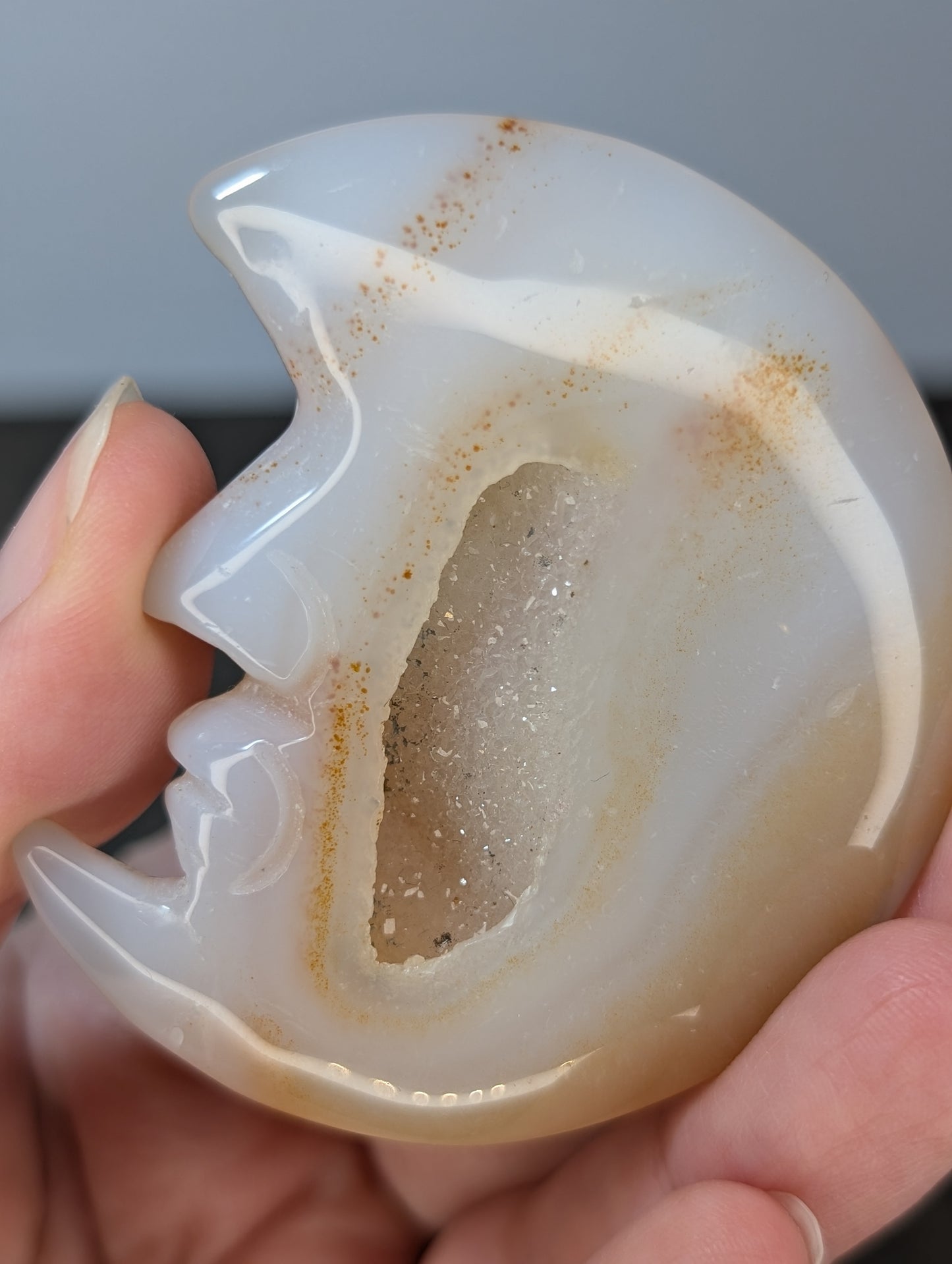 Druzy Agate Moon Carving