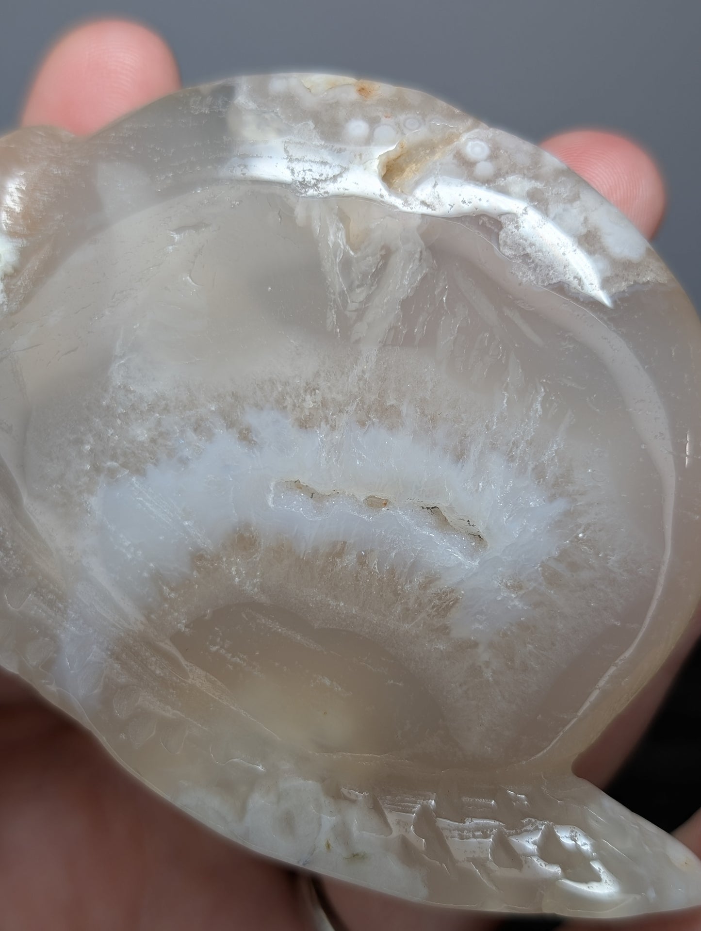 Flower Agate Snail Carving