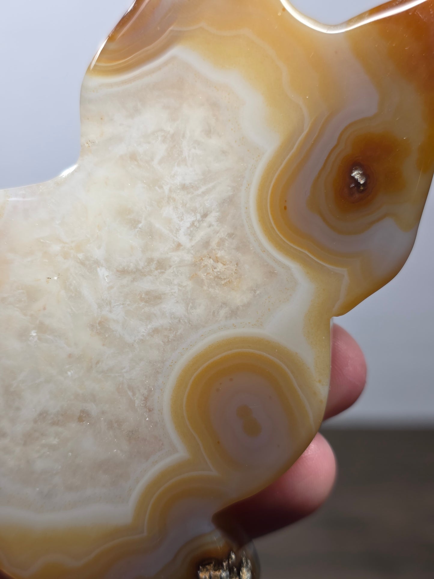 Drury Agate Cat Silhouette Carving