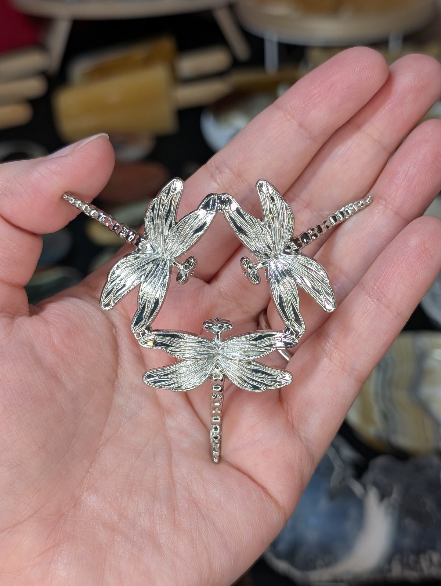 Dragonfly Sphere Holder