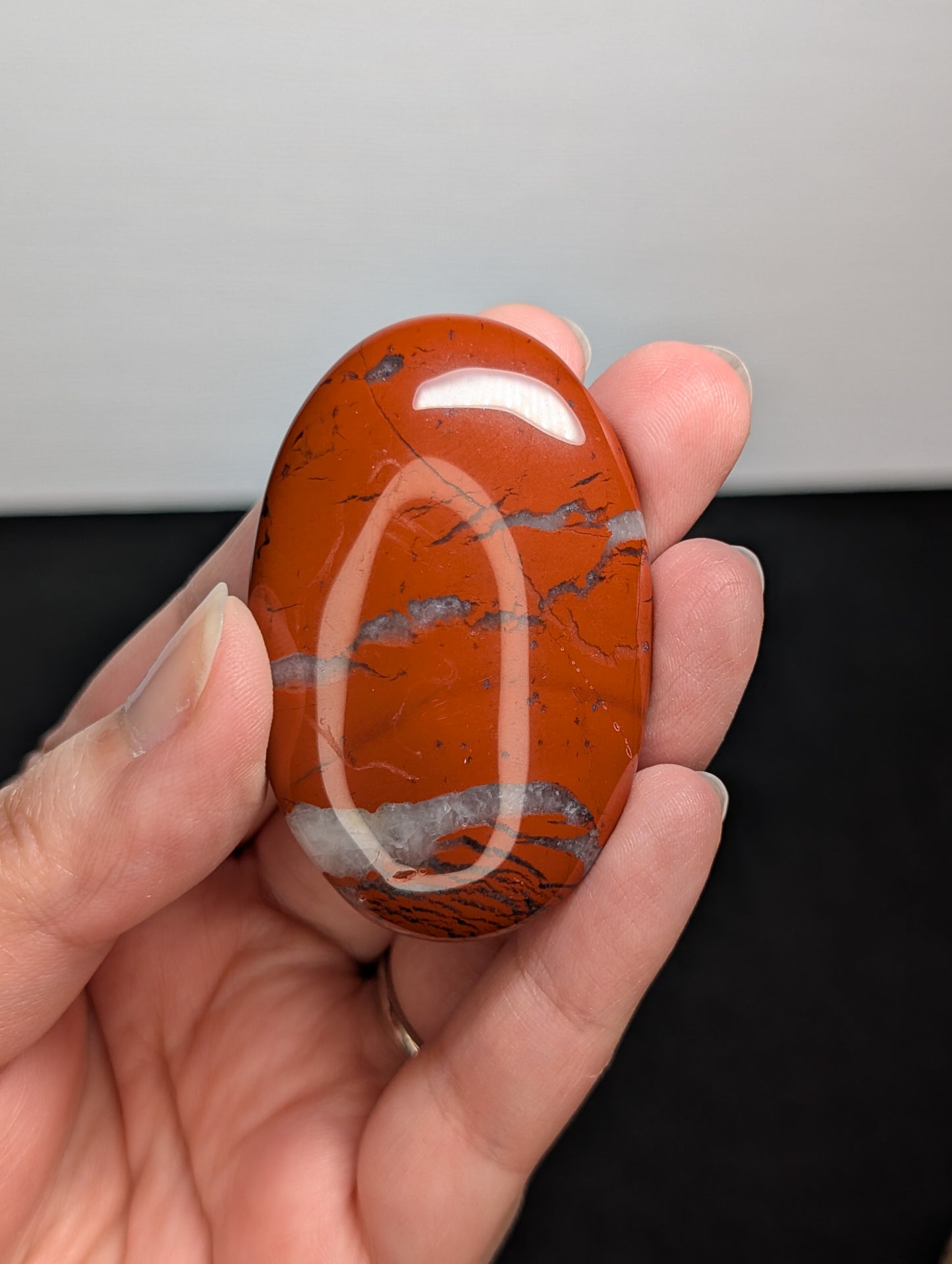 Red Jasper palm stone