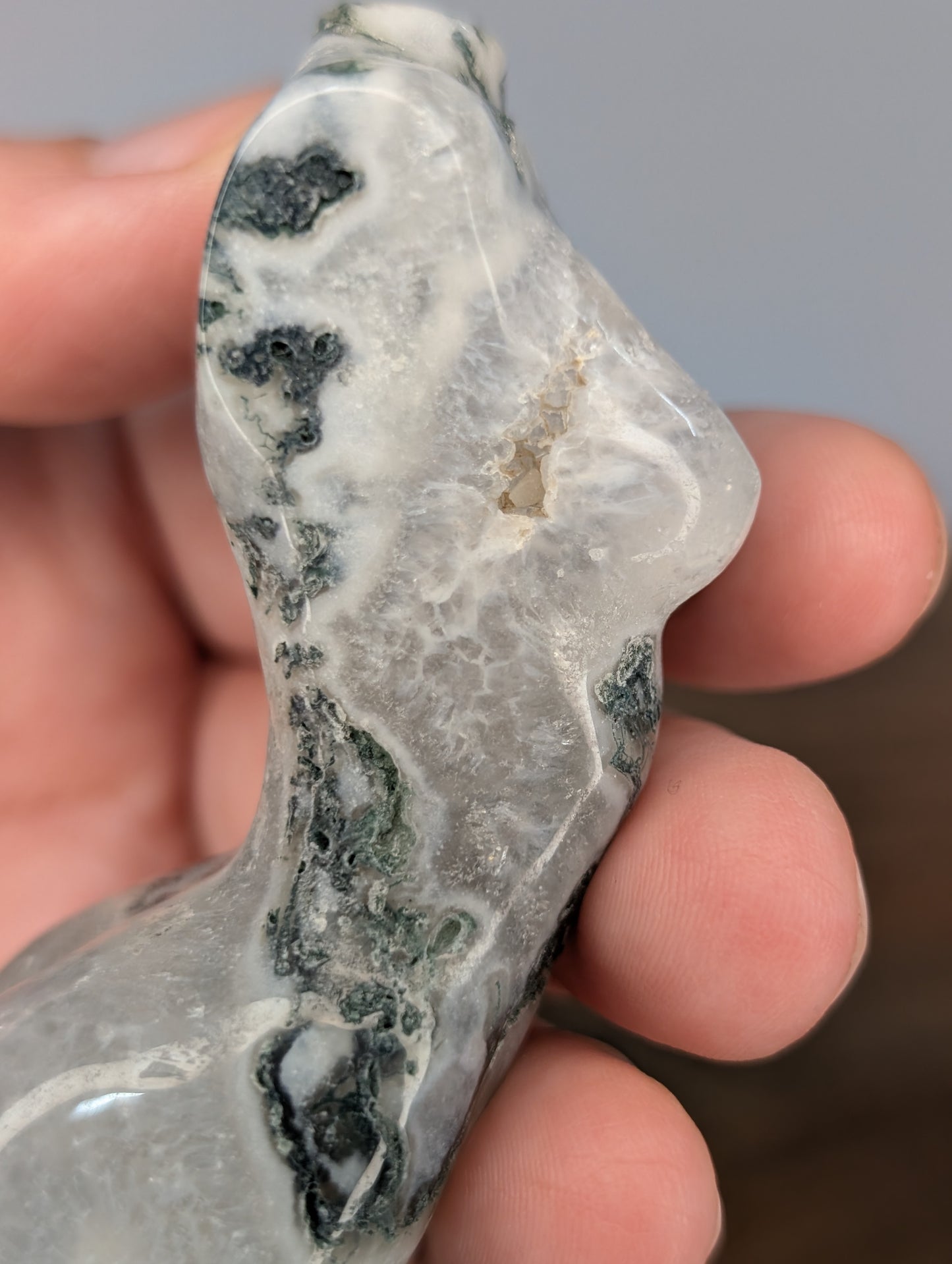 Moss Agate Goddess Body Carving (U97)