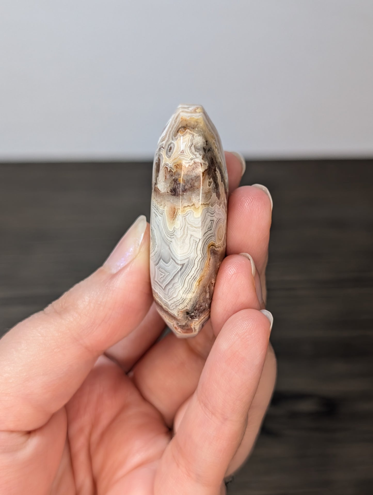 Red Mexican Crazy Lace Agate Palm Stone