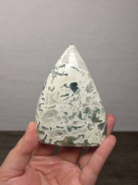 Moss Agate Teardrop/Flame Point