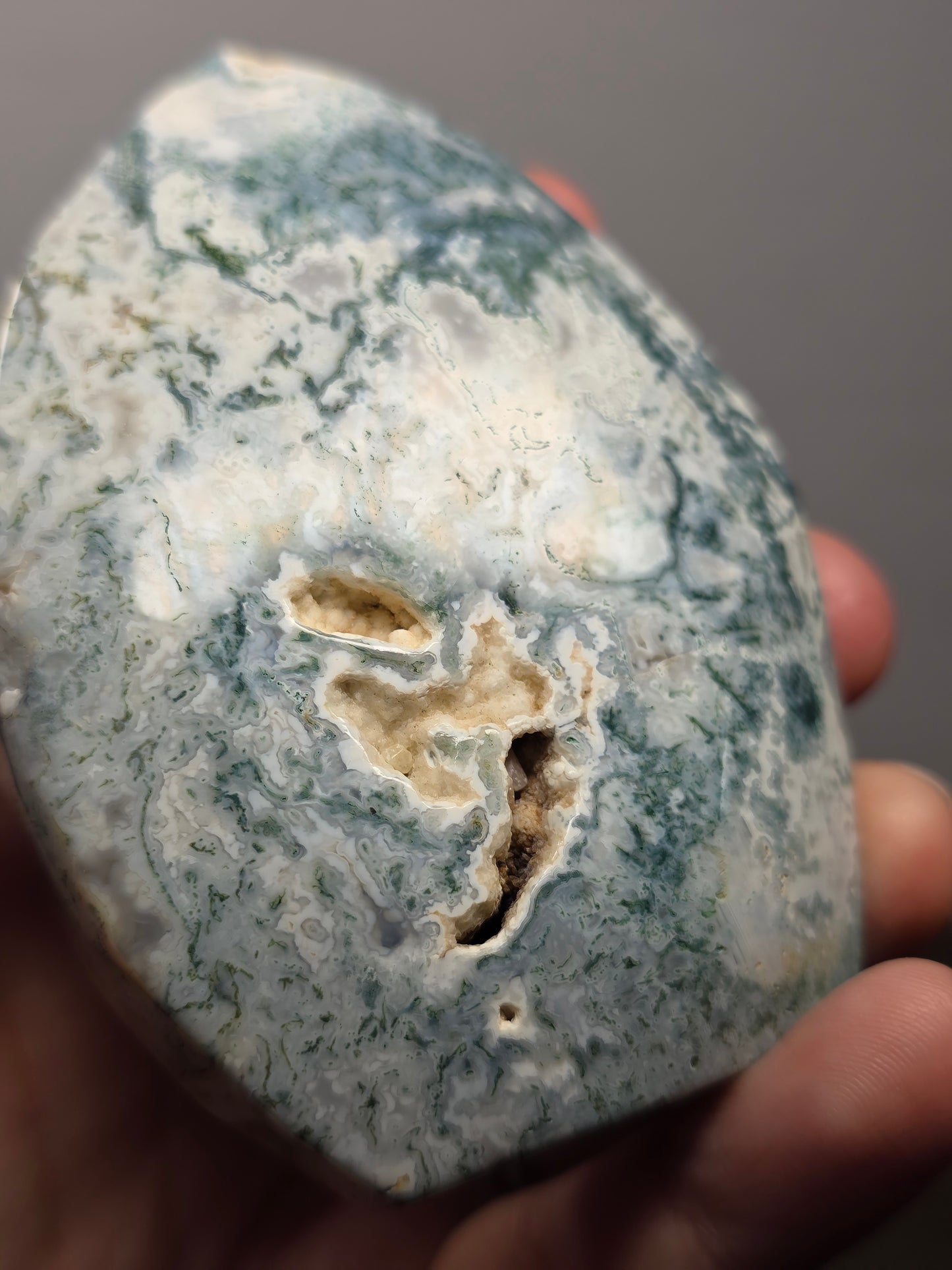 Moss Agate Teardrop/Flame Point