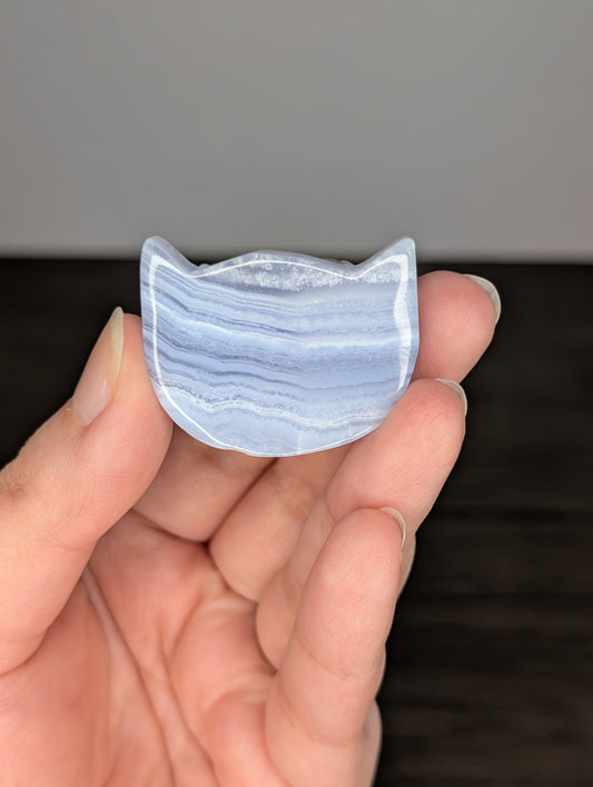 Blue Lace Agate Cat Head Carving