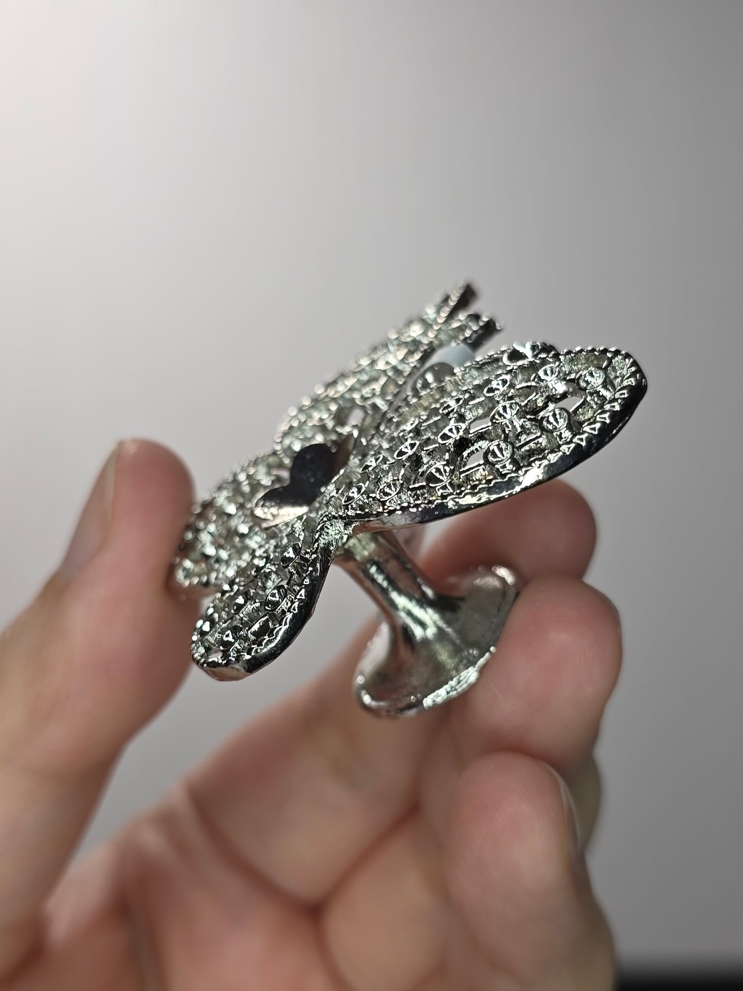 Silver Metal Butterfly Sphere Stand