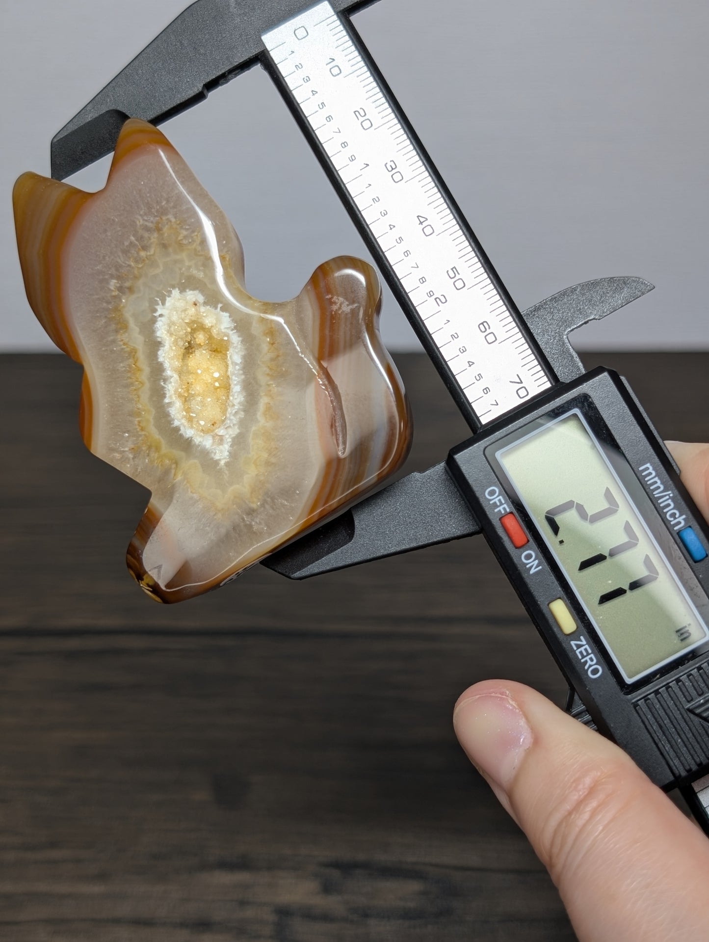 Druzy Agate Cat Carving